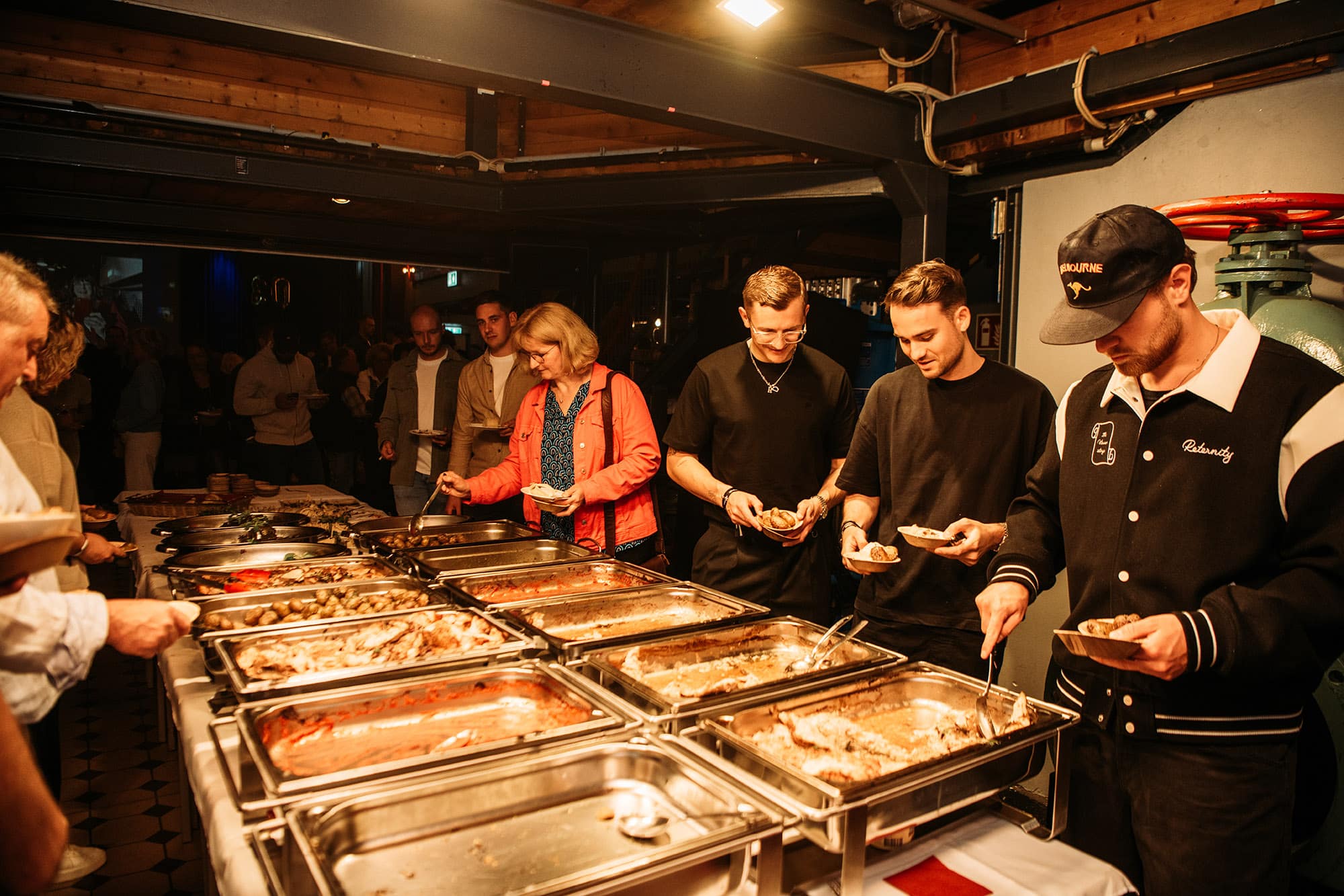 Essen vom Guido's 2.0 Restaurant beim 10-jährigen Jubiläum der Born Originals GmbH